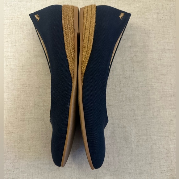 Viscata Rubina Canvas Flat Size 10 - Picture 3 of 12